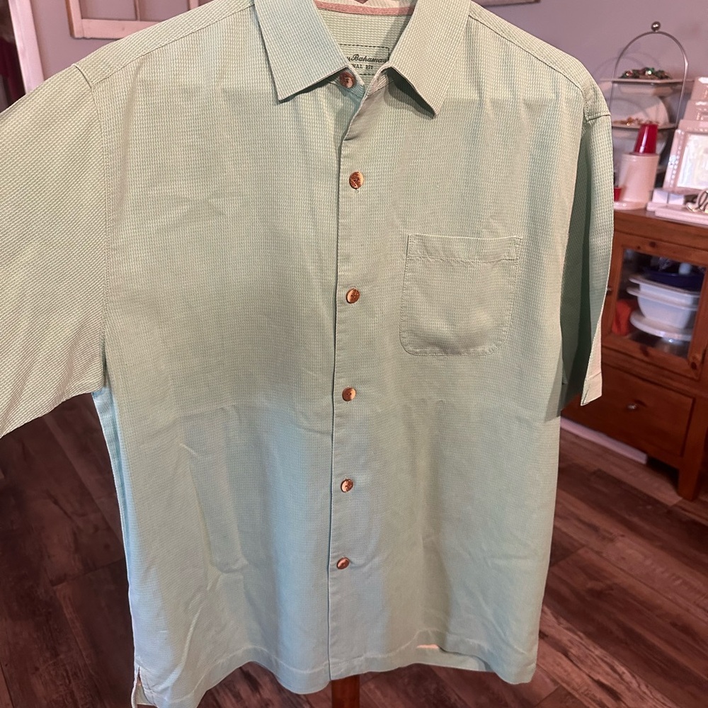 Tommy Bahama Green Casual Button Down Shirt